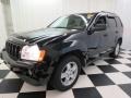 Black - Grand Cherokee Laredo 4x4 Photo No. 3