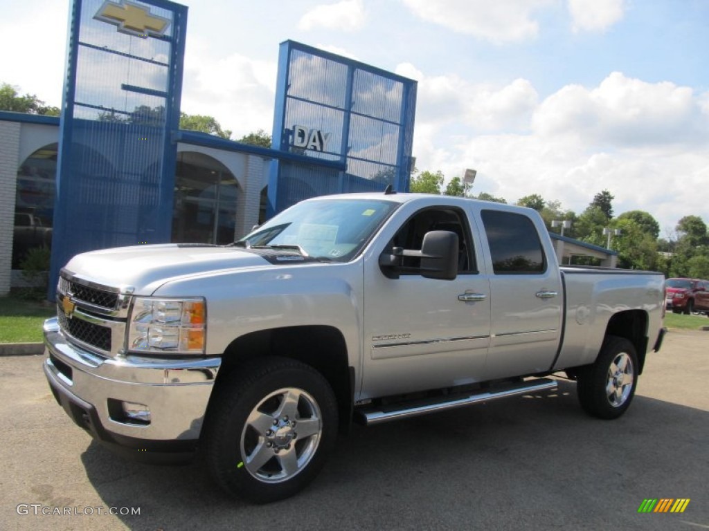 Silver Ice Metallic Chevrolet Silverado 2500HD