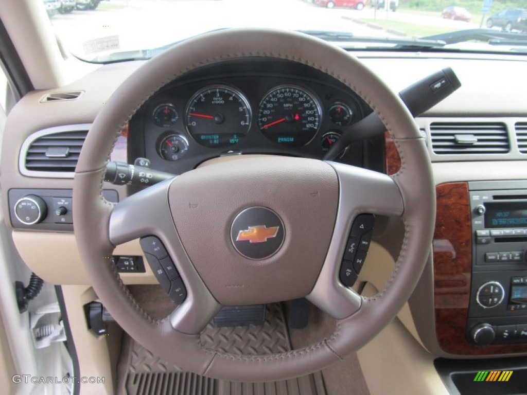 2013 Chevrolet Silverado 1500 LTZ Crew Cab 4x4 Light Cashmere/Dark Cashmere Steering Wheel Photo #70318008