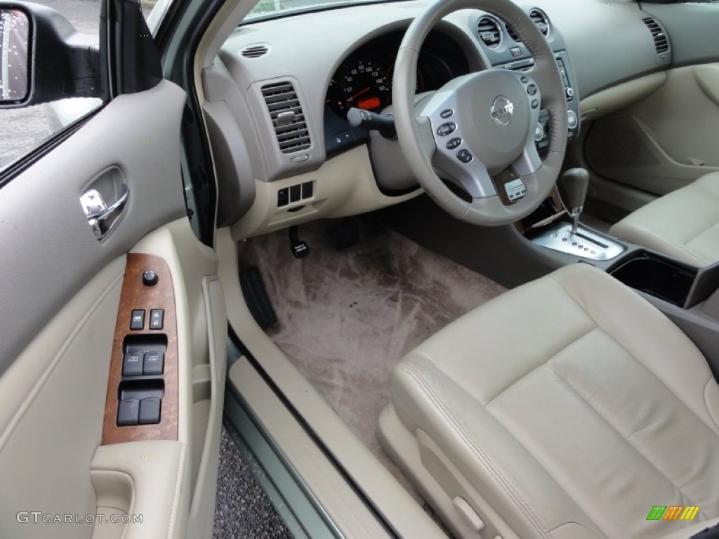 Blond Interior 2008 Nissan Altima Hybrid Photo #70318278