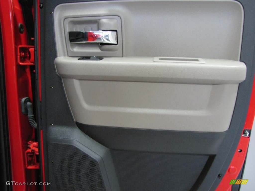 2011 Ram 1500 SLT Quad Cab 4x4 - Flame Red / Dark Slate Gray/Medium Graystone photo #16