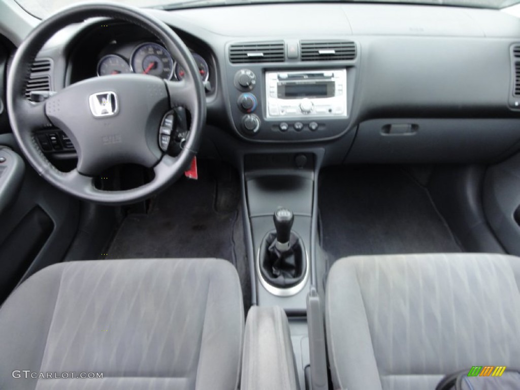 2005 Honda Civic EX Sedan Gray Dashboard Photo #70318599