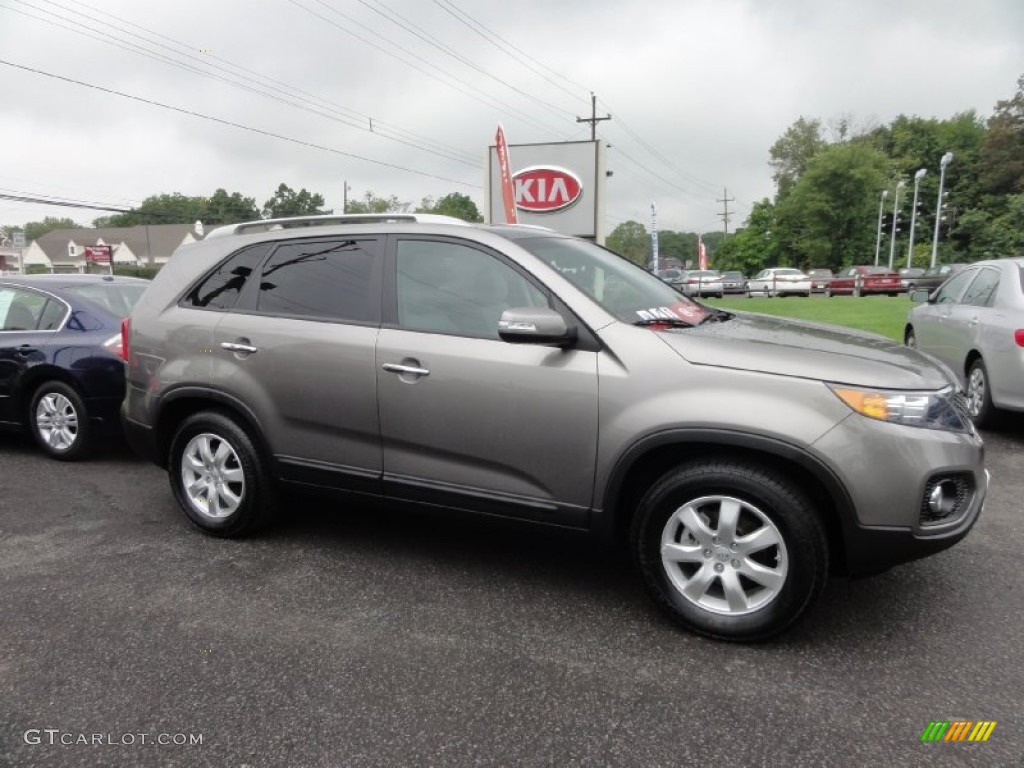 Titanium Silver 2012 Kia Sorento LX V6 Exterior Photo #70318692