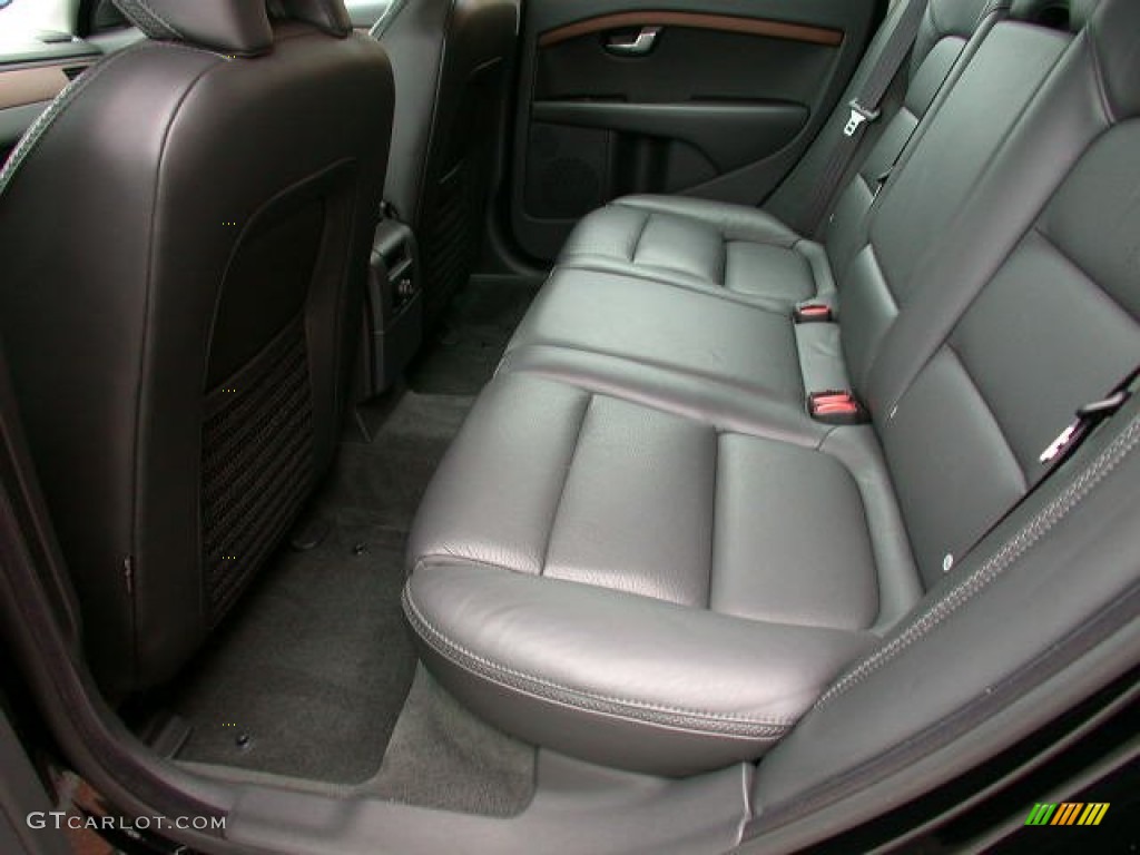 2010 XC70 3.2 AWD - Black / Off Black photo #15