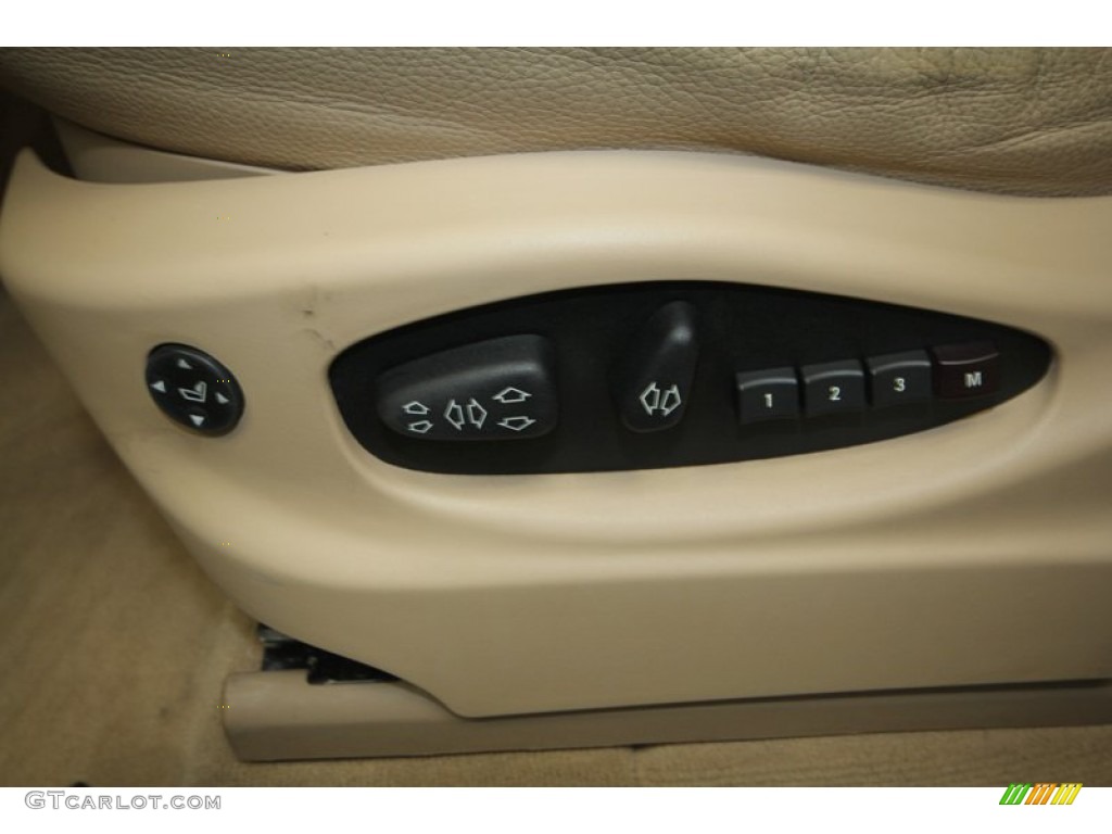 2003 BMW X5 3.0i Controls Photo #70319878