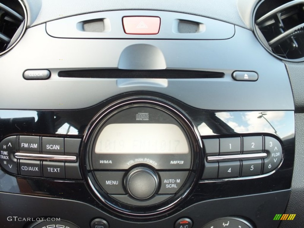 2012 MAZDA2 Sport - Liquid Silver Metallic / Black photo #32