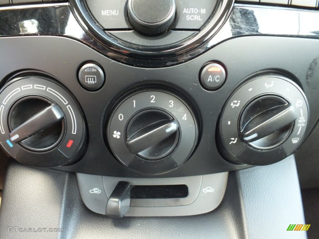 2012 Mazda MAZDA2 Sport Controls Photo #70320198