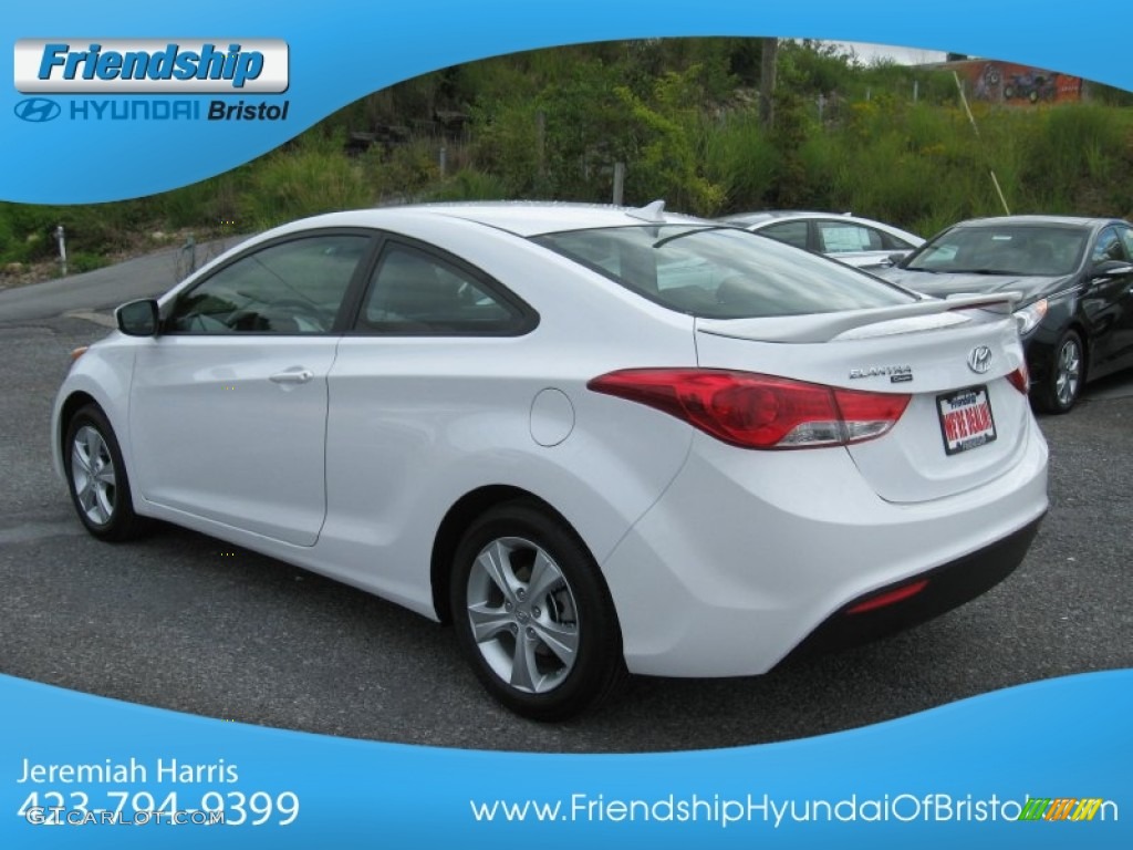 2013 Elantra Coupe GS - Monaco White / Gray photo #9