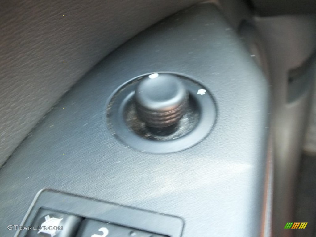 2010 Caliber SXT - Stone White / Dark Slate Gray photo #19