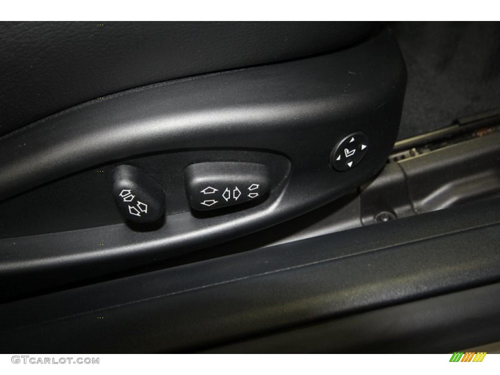 2006 3 Series 330i Convertible - Titanium Silver Metallic / Black photo #32