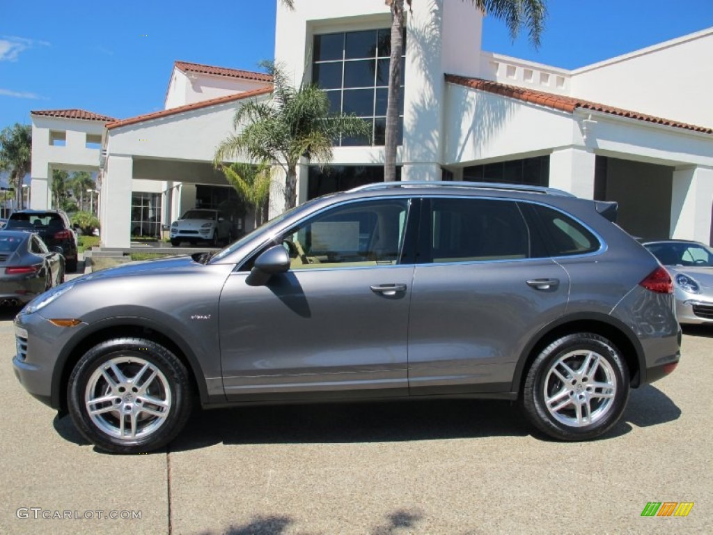 Meteor Grey Metallic 2013 Porsche Cayenne Diesel Exterior Photo #70323793