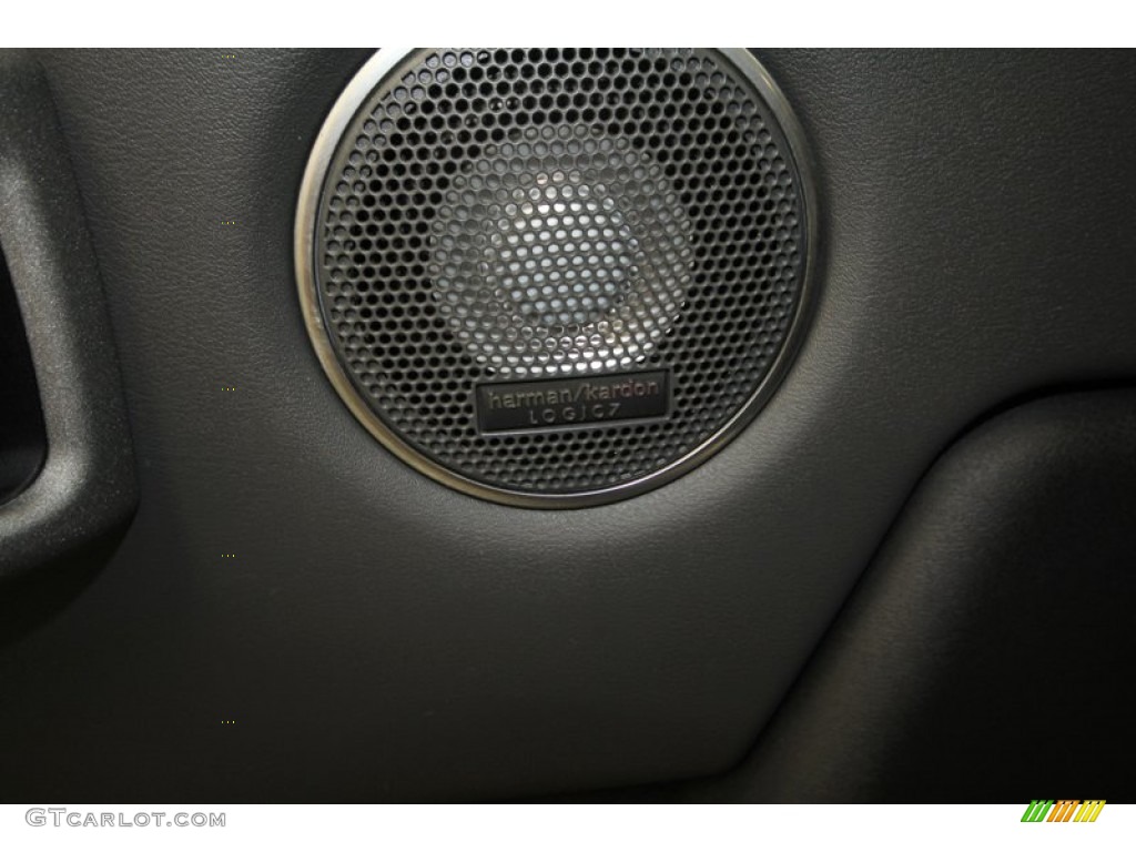 2006 Land Rover Range Rover HSE Audio System Photo #70323879