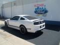 Performance White - Mustang Boss 302 Photo No. 3