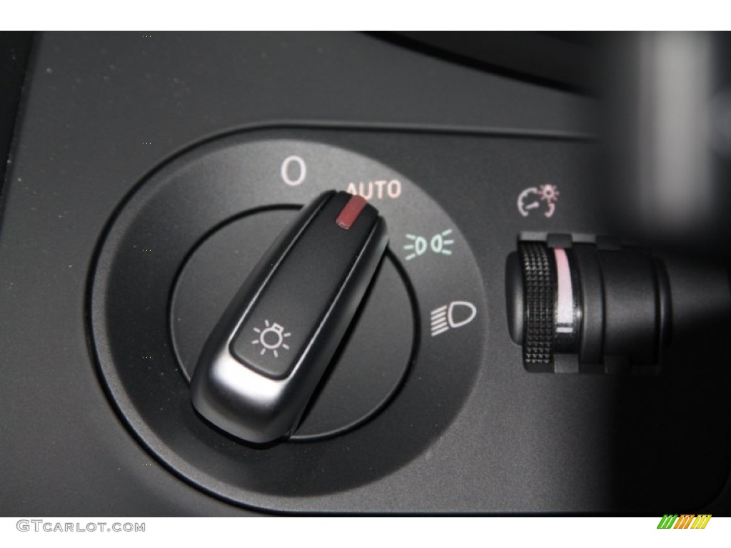 2012 Audi R8 5.2 FSI quattro Controls Photo #70326501