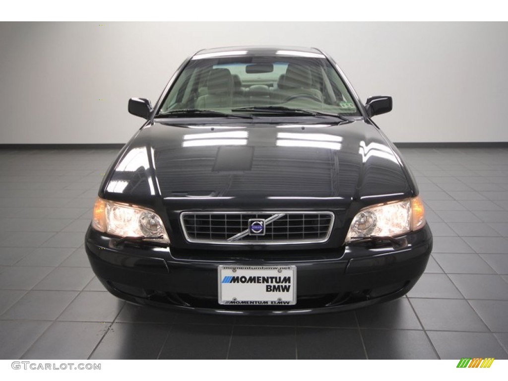 2004 S40 1.9T - Black Sapphire Metallic / Light Taupe photo #6