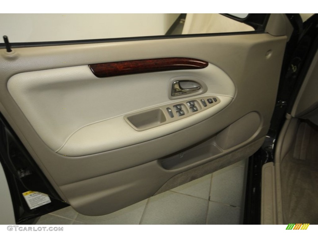 2004 S40 1.9T - Black Sapphire Metallic / Light Taupe photo #14