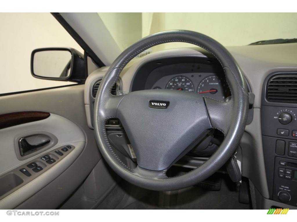 2004 S40 1.9T - Black Sapphire Metallic / Light Taupe photo #24