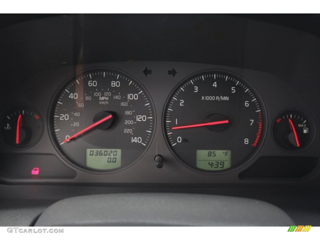 2004 S40 1.9T - Black Sapphire Metallic / Light Taupe photo #36