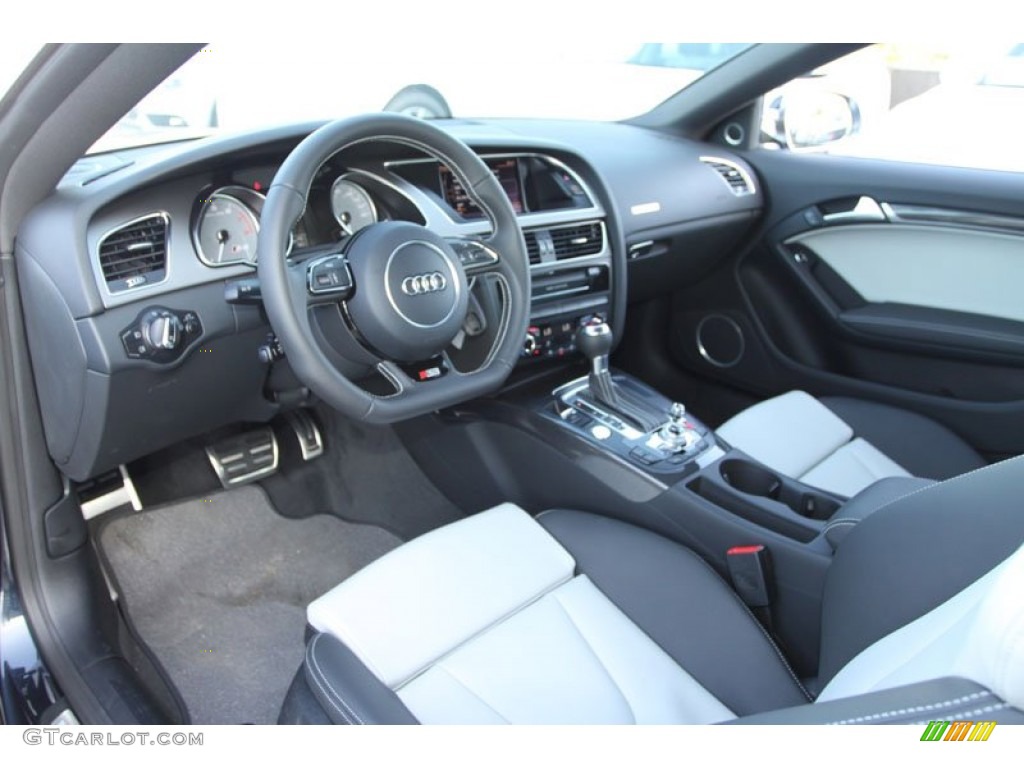Black/Lunar Silver Interior 2013 Audi S5 3.0 TFSI quattro Coupe Photo #70327479