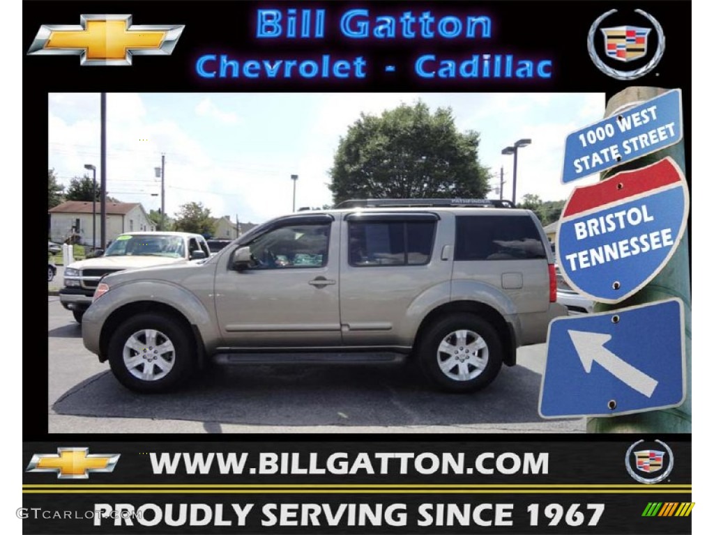 2005 Pathfinder LE 4x4 - Polished Pewter / Desert photo #1