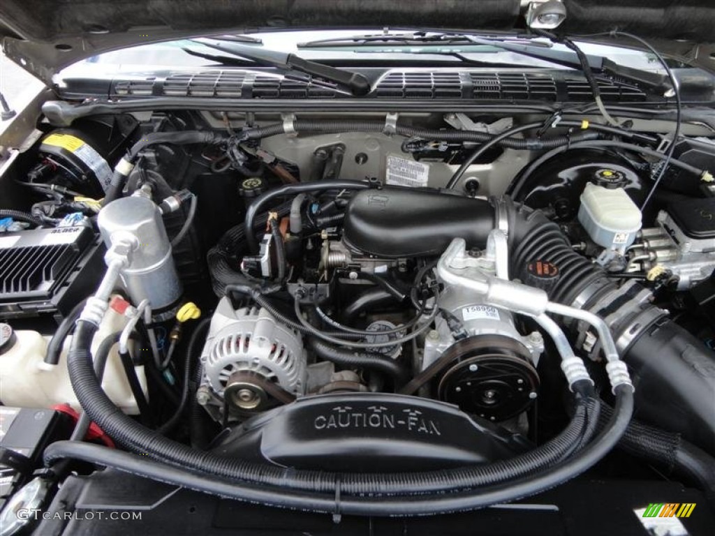 1998 GMC Sonoma SL Regular Cab Engine Photos