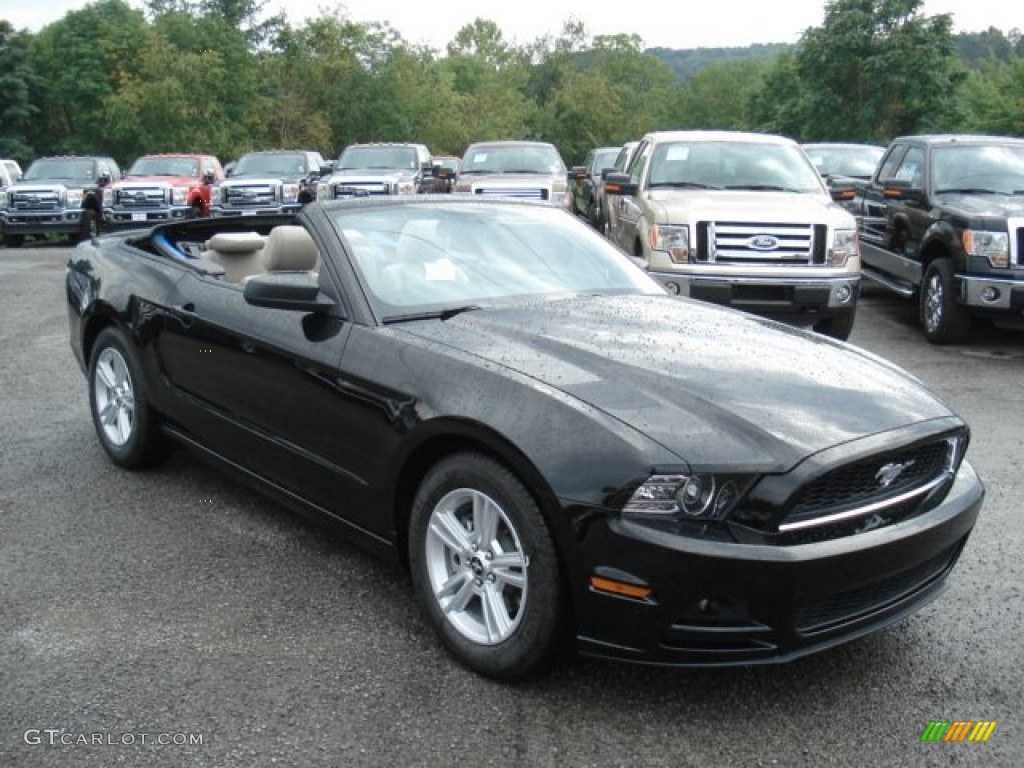 Black 2013 Ford Mustang V6 Convertible Exterior Photo #70330698