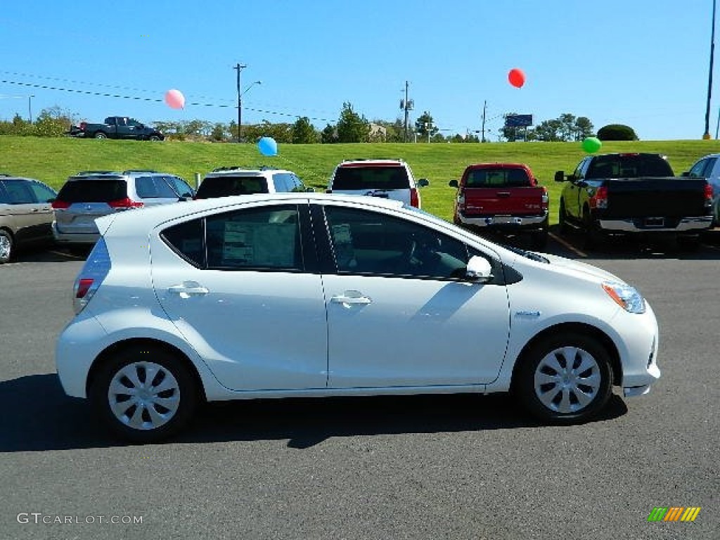 2012 Prius c Hybrid Two - Super White / Light Blue Gray/Black photo #2