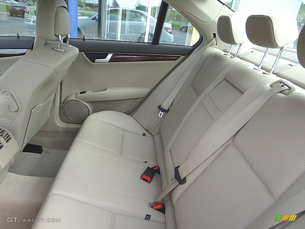 2013 Mercedes-Benz C 250 Sport Rear Seat Photo #70332834