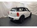 Light White - Cooper Countryman Photo No. 3