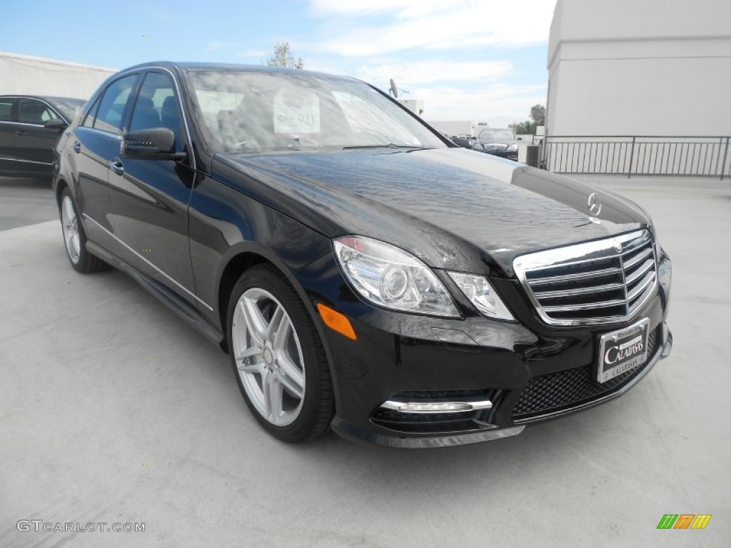 2013 E 550 4Matic Sedan - Black / Black photo #1