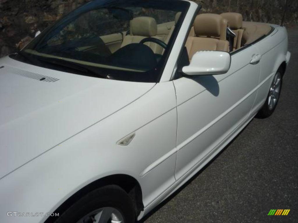 2005 3 Series 325i Convertible - Alpine White / Sand photo #14