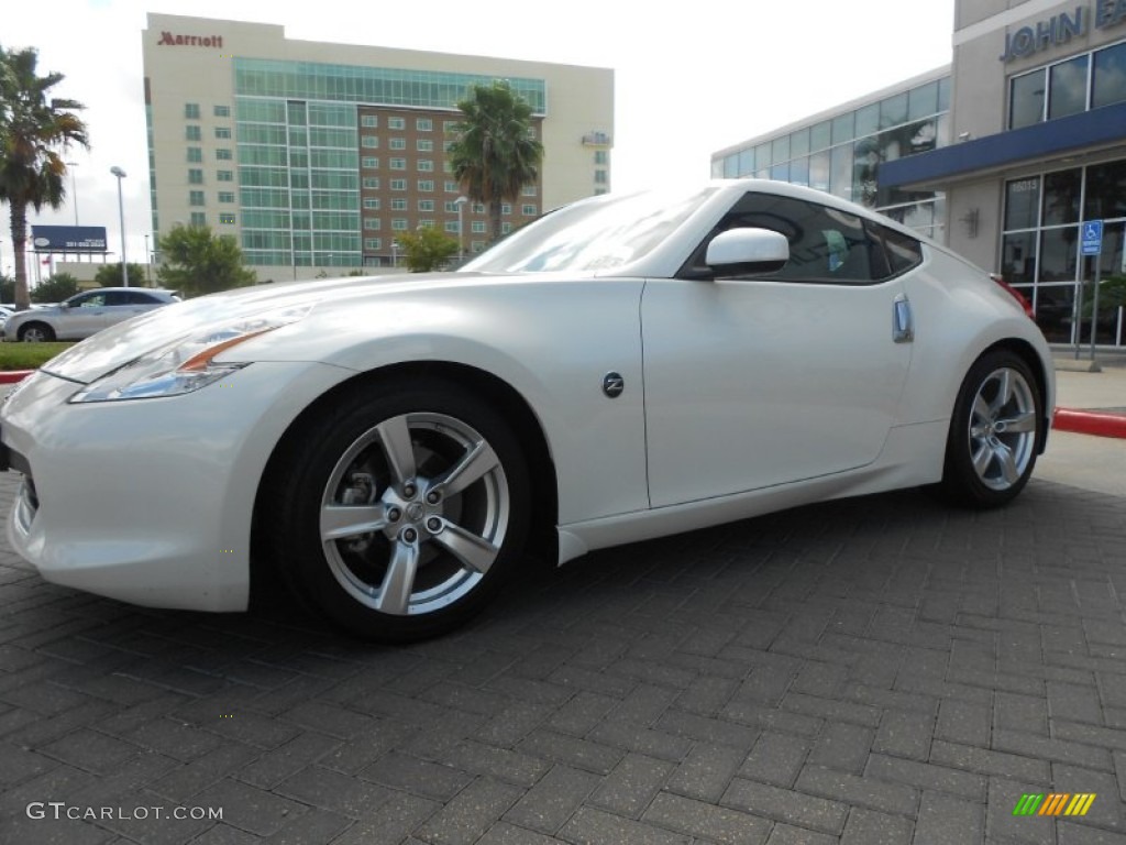 2010 370Z Sport Touring Coupe - Pearl White / Gray Leather photo #2