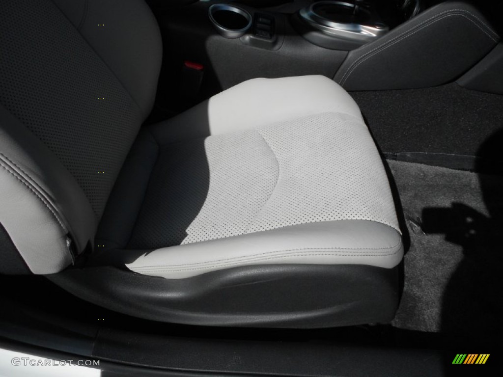 2010 370Z Sport Touring Coupe - Pearl White / Gray Leather photo #14