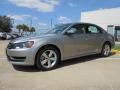 2013 Tungsten Silver Metallic Volkswagen Passat 2.5L SE  photo #3