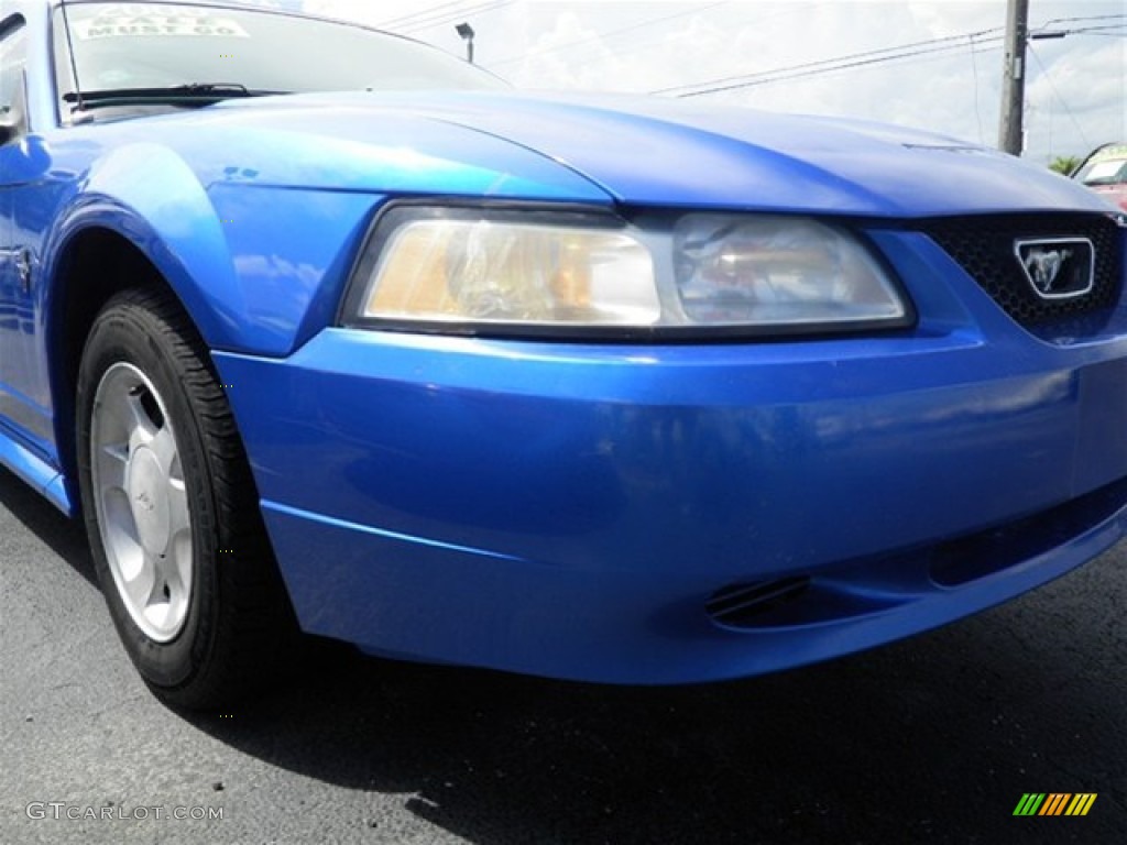 2000 Mustang V6 Coupe - Bright Atlantic Blue Metallic / Dark Charcoal photo #2