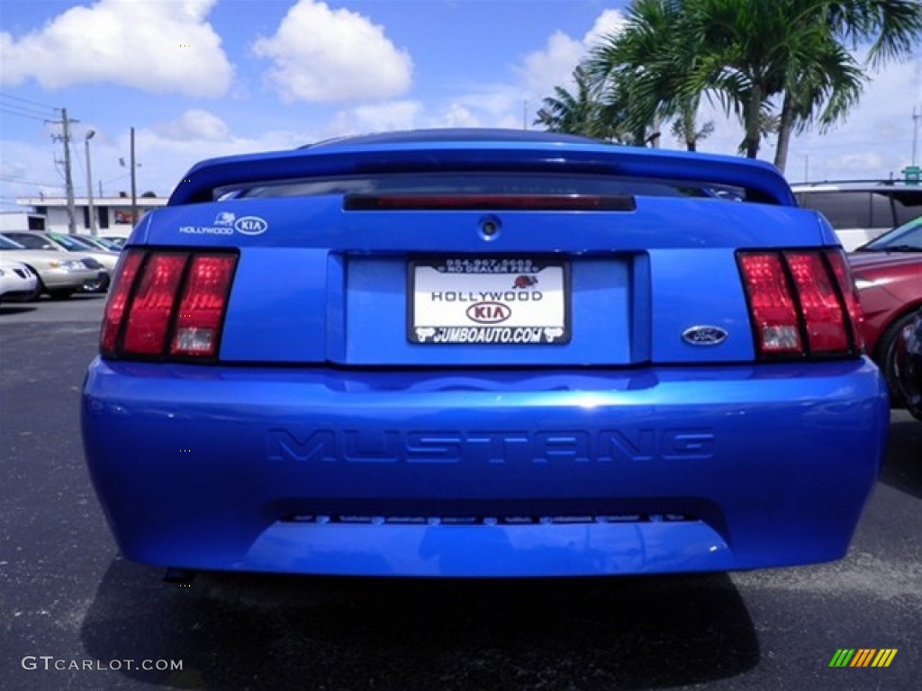 2000 Mustang V6 Coupe - Bright Atlantic Blue Metallic / Dark Charcoal photo #12