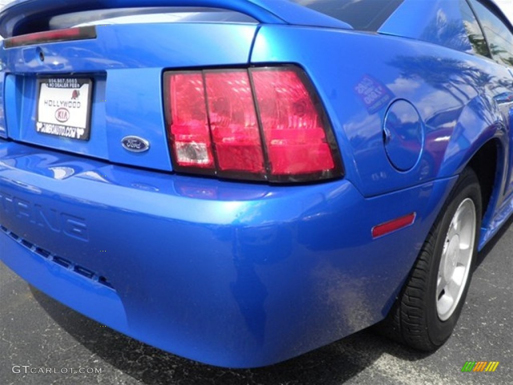 2000 Mustang V6 Coupe - Bright Atlantic Blue Metallic / Dark Charcoal photo #15