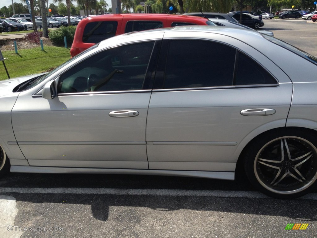 2002 LS V8 - Silver Frost Metallic / Deep Charcoal photo #5