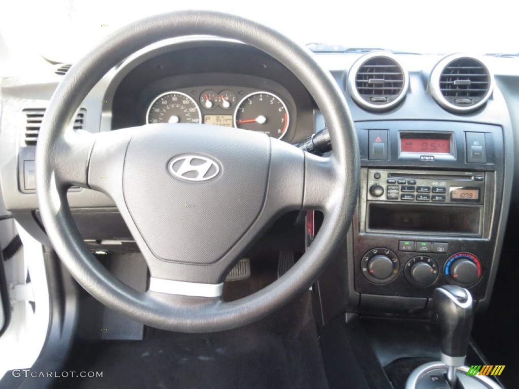 2006 Hyundai Tiburon GS Black Steering Wheel Photo #70341283