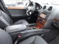 Obsidian Black Metallic - GL 450 4Matic Photo No. 21