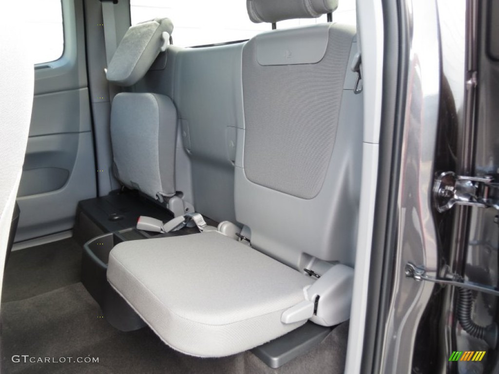 Graphite Interior 2013 Toyota Tacoma Access Cab 4x4 Photo #70342677