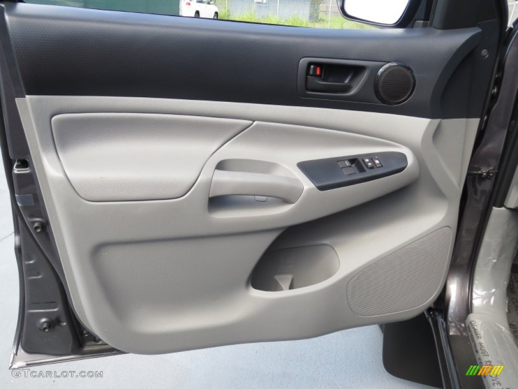 2013 Toyota Tacoma Access Cab 4x4 Door Panel Photos