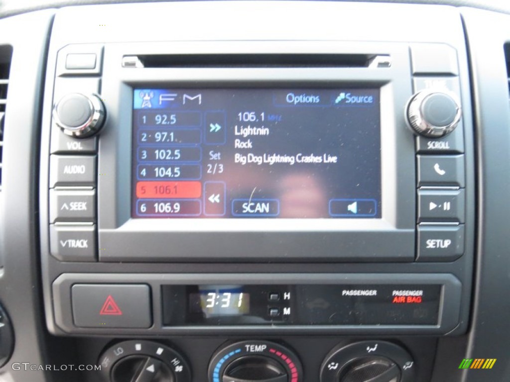 2013 Toyota Tacoma Access Cab 4x4 Controls Photo #70342737