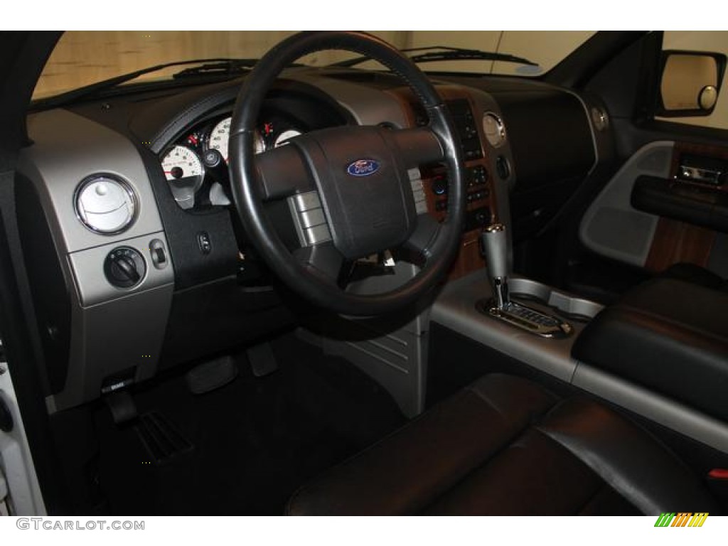 2004 F150 Lariat SuperCab 4x4 - Oxford White / Black photo #11