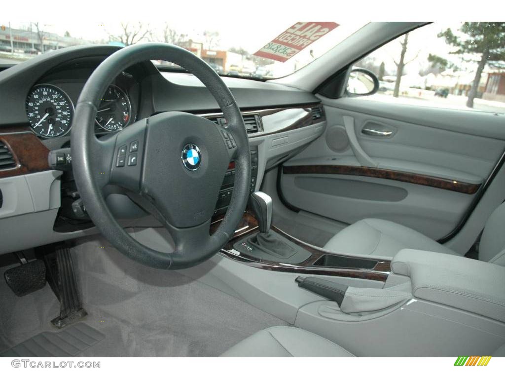 2006 3 Series 325xi Sedan - Titanium Silver Metallic / Gray Dakota Leather photo #9