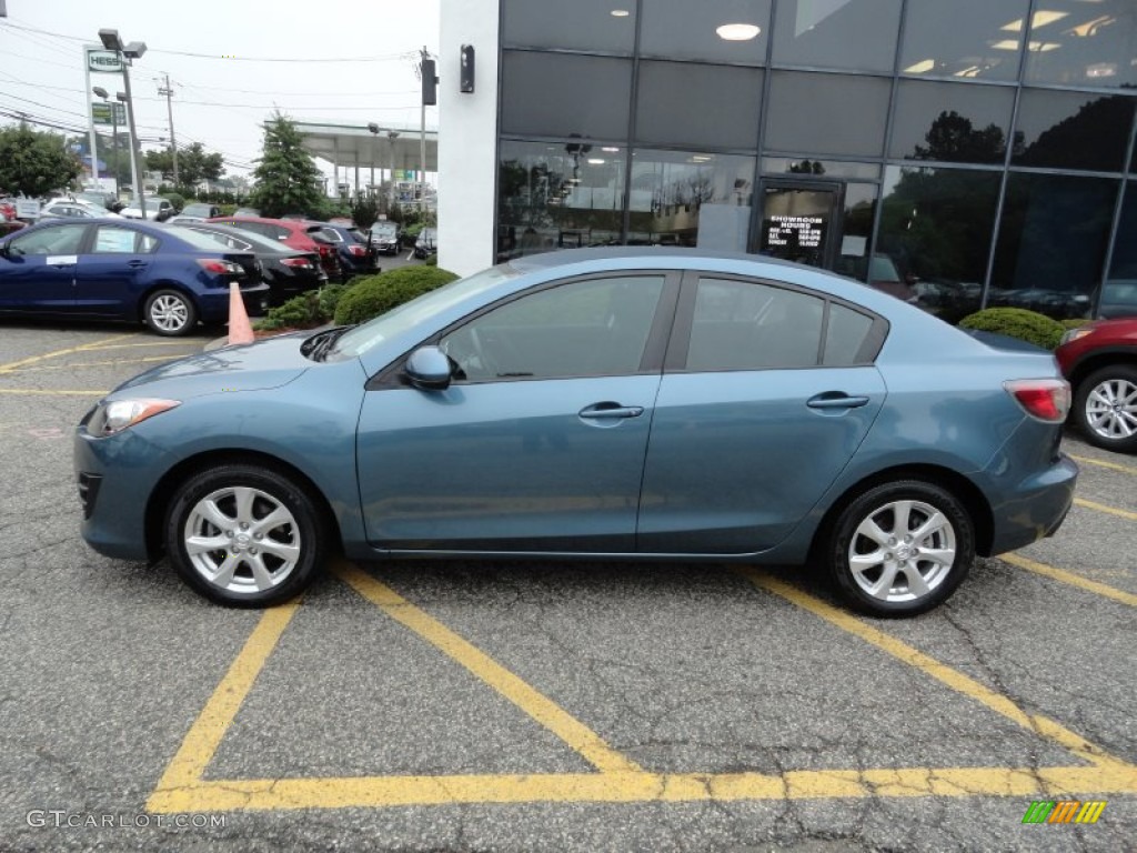 2010 MAZDA3 i Touring 4 Door - Gunmetal Blue Mica / Black photo #8