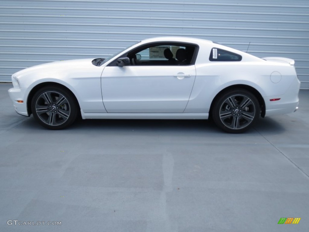 Performance White 2013 Ford Mustang V6 Coupe Exterior Photo #70344555