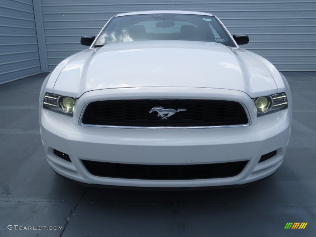 Performance White 2013 Ford Mustang V6 Coupe Exterior Photo #70344567