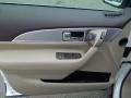 2012 White Platinum Metallic Tri-Coat Lincoln MKX FWD  photo #10