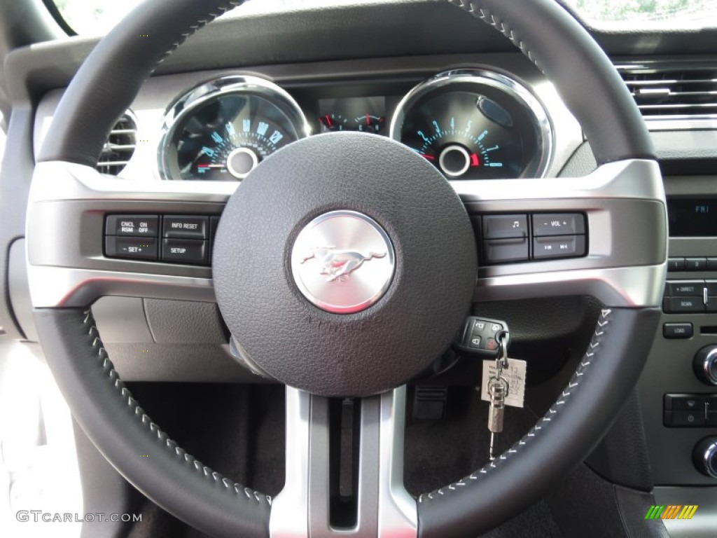 2013 Ford Mustang V6 Coupe Charcoal Black Steering Wheel Photo #70344678